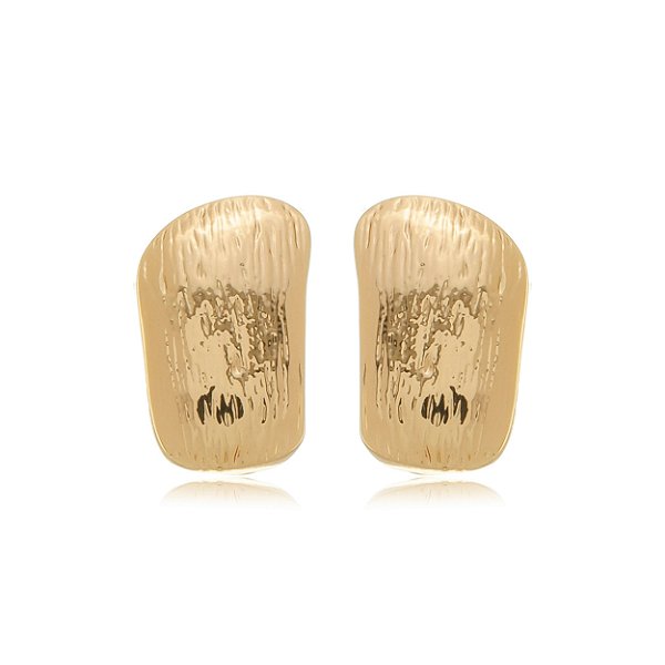 Brinco liso dourado banho em ouro 18k