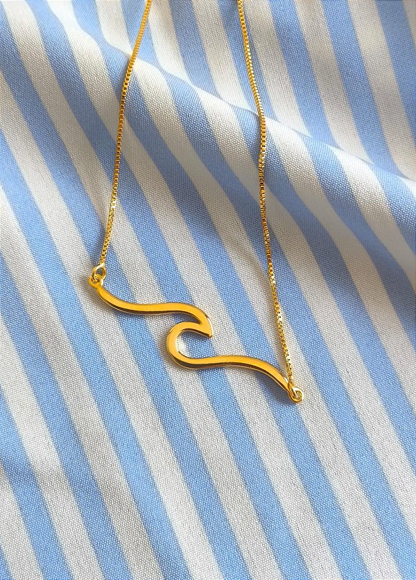 Colar onda banhado a ouro 18k