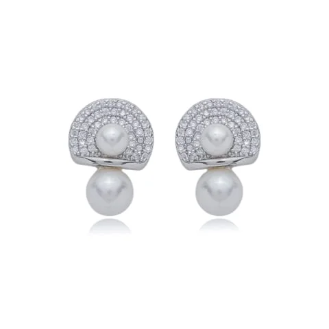 Brinco de base de perola cravejado de zirconia cristal banho em rodio branco