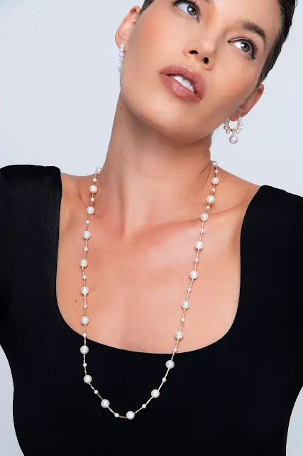 Brinco argola perola banho ouro 18k