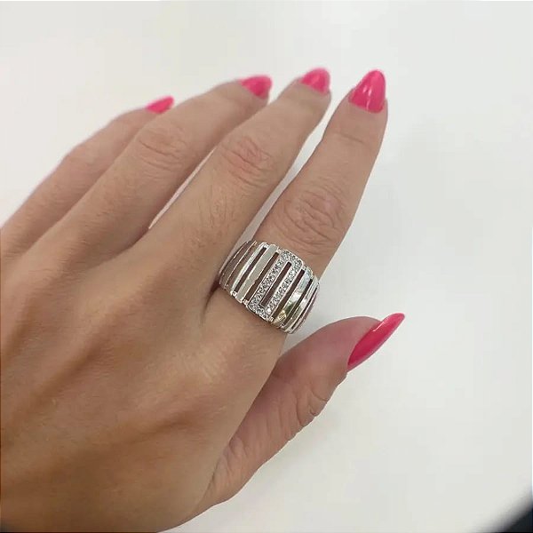 Anel cravejado zirconia banho rodio branco