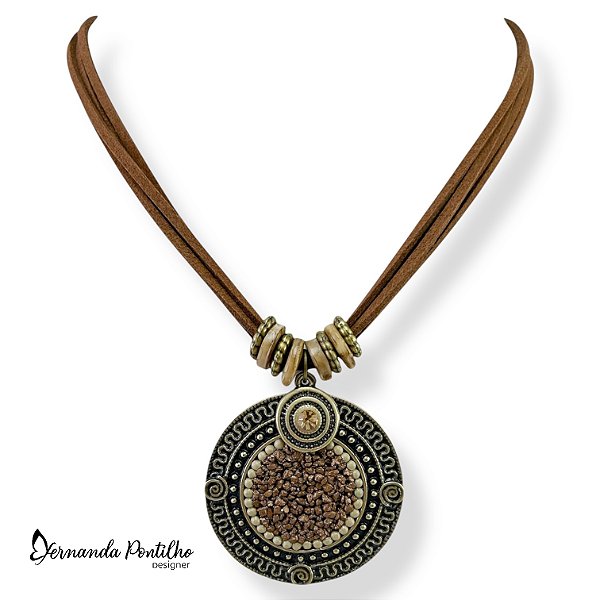 COLAR CURTO CORDÃO E MANDALA CASCALHO MARROM 12330