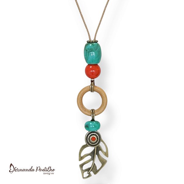 Colar longo c/ cordão, resinas, madeira e folha costela de Adão - coral e turquesa 12768