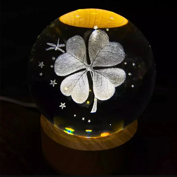 LUMINÁRIA DE MESA LED BOLA DE CRISTAL 3D TREVO DA SORTE