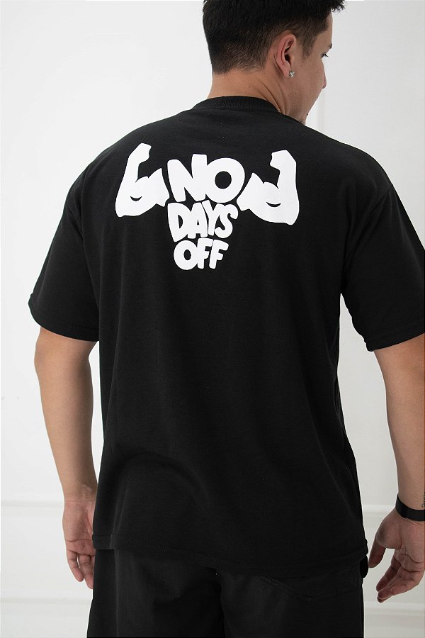 Oversized no Days Off (Preto)