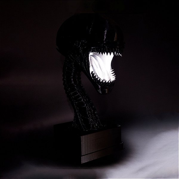Luminária de Mesa Alienígena