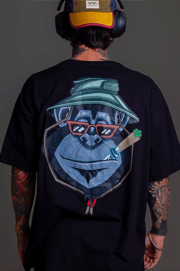 Camiseta Preta Monkey