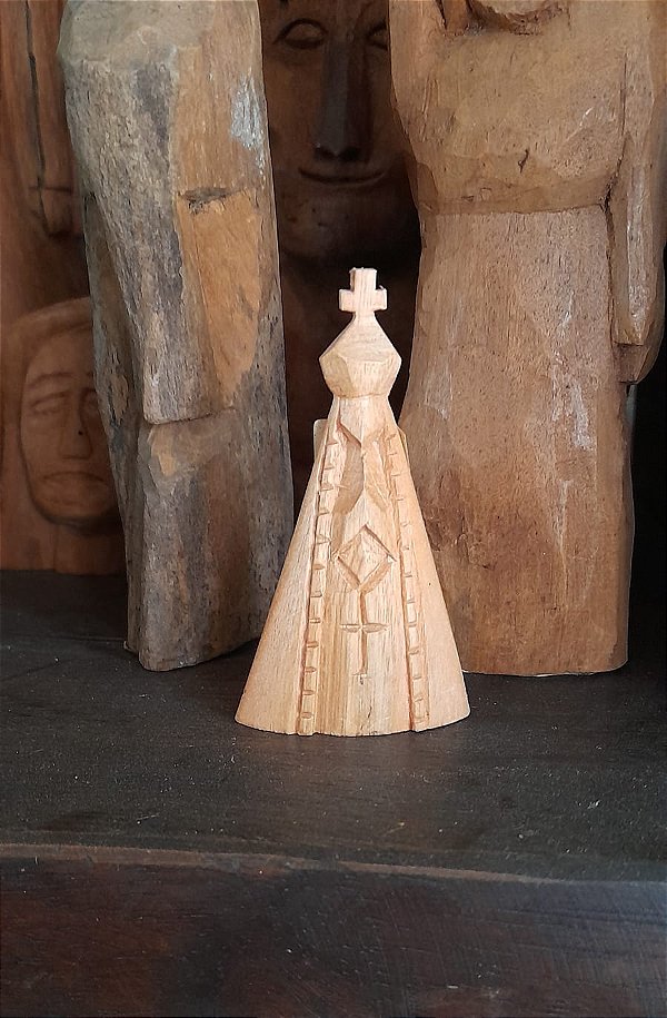 Escultura de Nossa Senhora Aparecida- Tam G