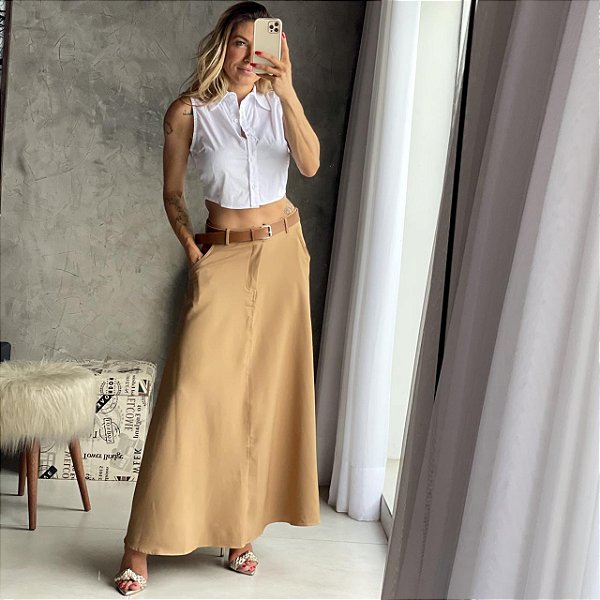 Saia Midi Evasê Alfaiataria