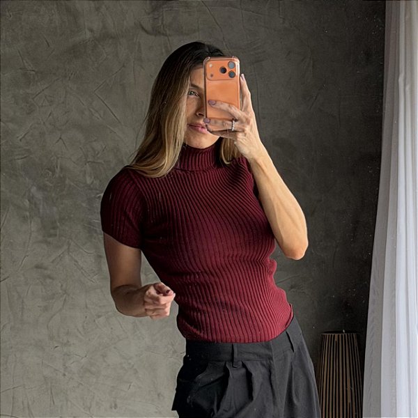 Tricot Modal Manga Curta Gola