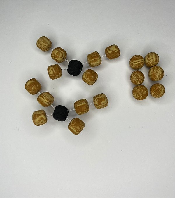 2 Aste manhosinho cortadinho do Oreia - Caramelo c/ bege centro preto