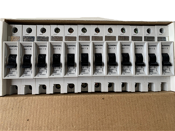12 pçs Disjuntor Monopolar 1A Curva C 5SX11017 Siemens