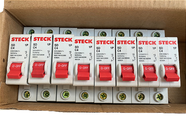 8 pçs Disjuntor monopolar 4A curva C 3kA SDD61C04 Steck
