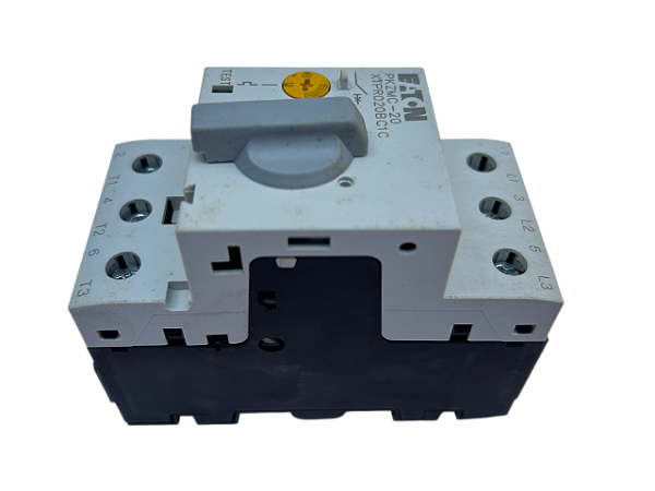 Disjuntor motor 13-20A PKZMC-20 XTPR020BC1C Eaton