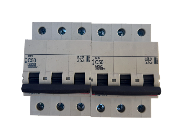 Disjuntor tripolar 50A curva C 4,5kA RX3 402267 Legrand