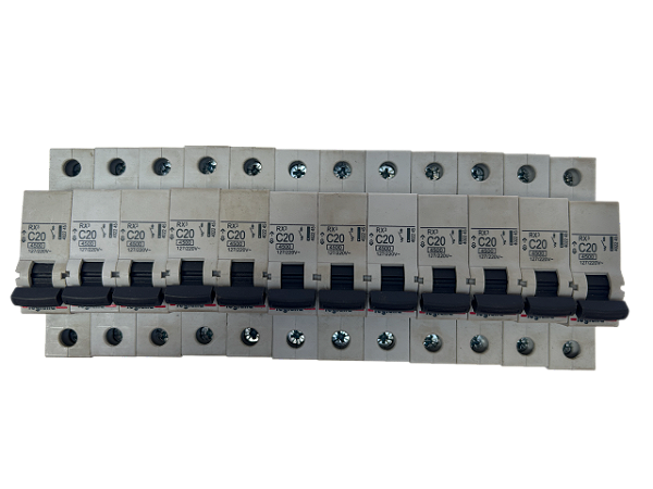 Conj. 12 pçs - Disjuntor monopolar 20A curva C 4,5kA RX3 402245 Legrand