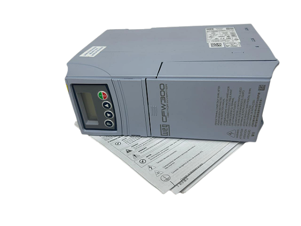 Inversor de Frequência Trifásico 200-240V 15,2A 5CV CFW300B15P2T2DB20 Weg