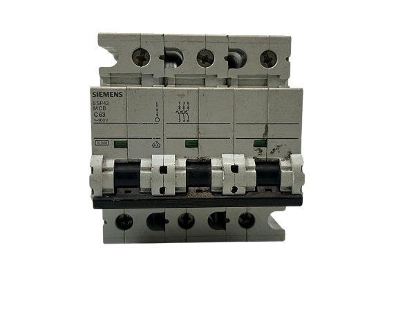 Disjuntor Tripolar 63A Curva C 5SP43 363-7 Siemens usado