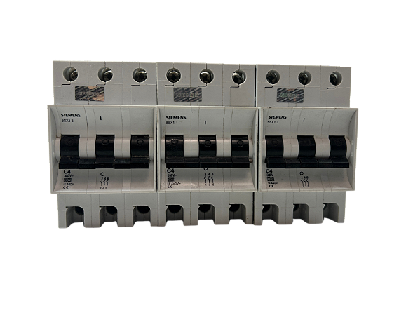 3 pçs Disjuntor Tripolar 4A 3kA Curva C 5SX1 304-7 Siemens