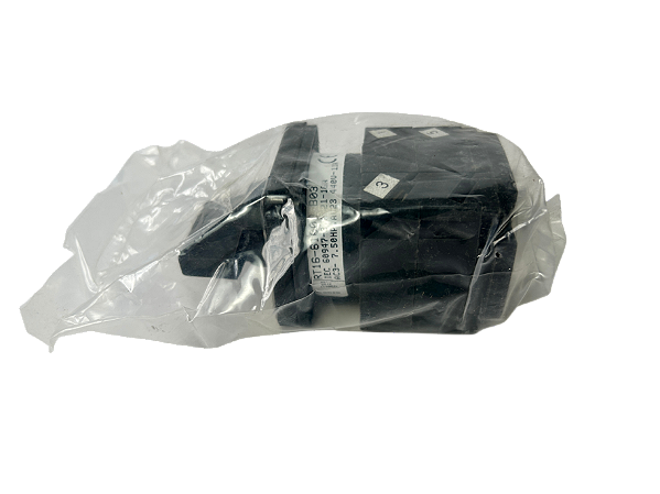 Chave comutadora liga desliga 16A 3 pólos 3 pos RT16/A3B03 (61003) 150004 ACE