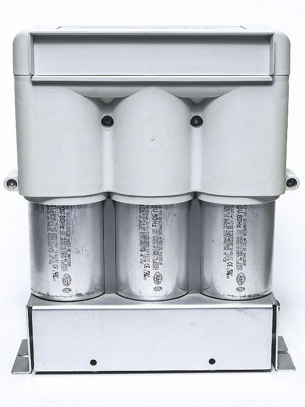 Capacitor trifásico 2,5KVAR/220V MCW2.5/2.6 Weg usado