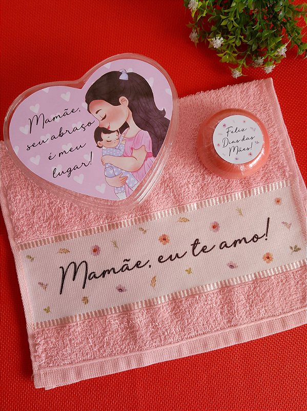 Kit Caixa de Presente Coração (Toalha Personalizada + Sabonete)