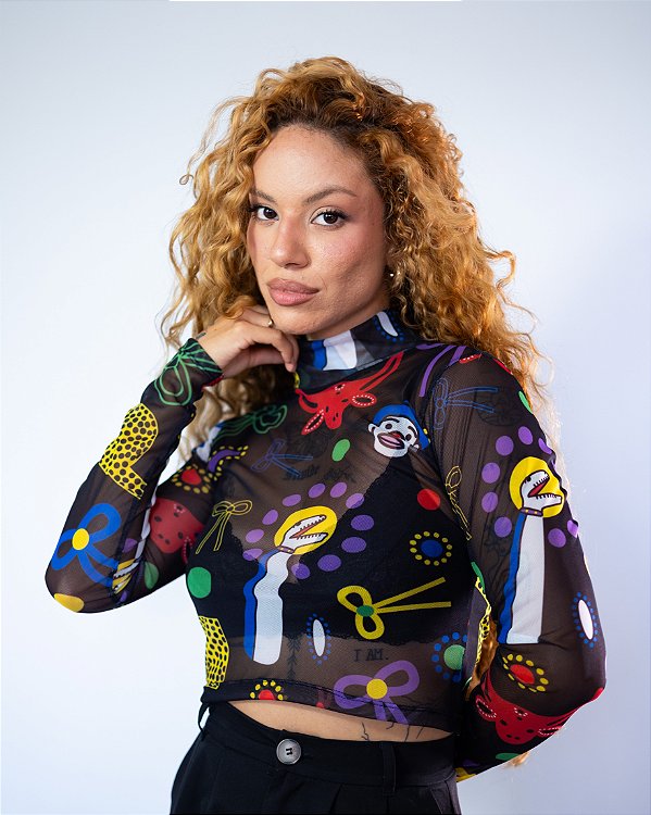 CROPPED MANGA LONGA E GOLA ALTA EM TULE ESTAMPADO SEGUNDA PELE - PRETO BUMBÁ