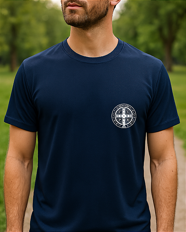 Camiseta Unissex Dryfit Medalha de São Bento Azul marinho