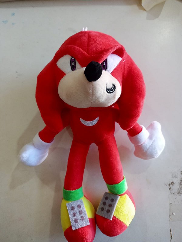 Pelucia KNUCLES SONIC vERMELHO