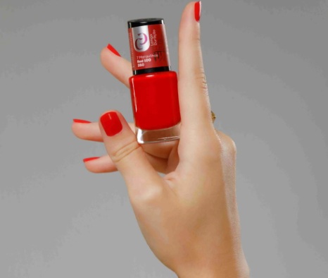 ESMALTE TRADICIONAL CORA RED 100  10ml  350