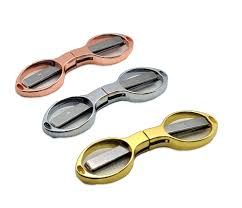 Tesoura Dobrável  para Triturar Fumo