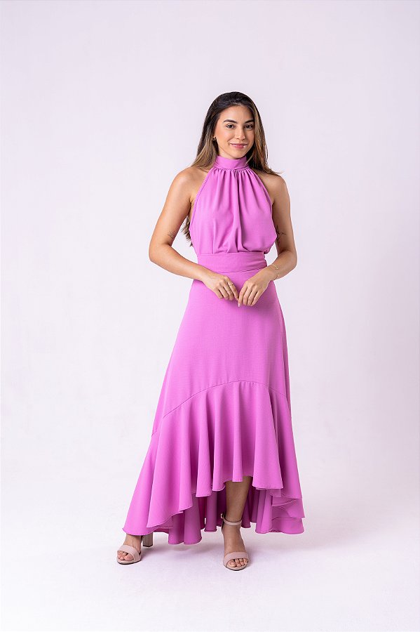 Saia em alfaiataria assimétrica.