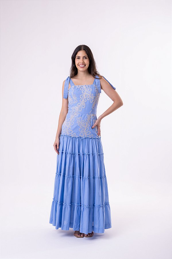 Vestido cambraia com bordado
