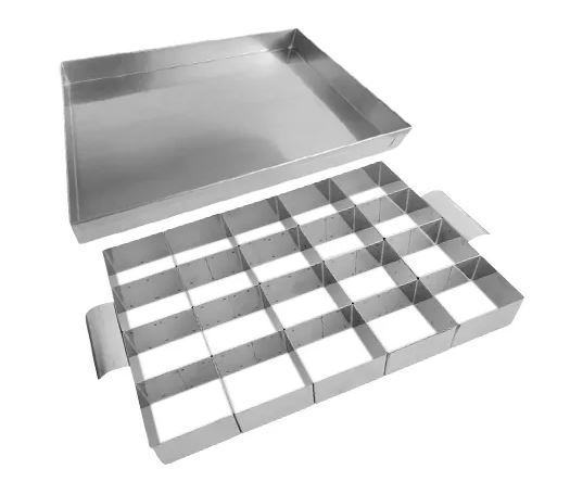 Assadeira Brownie c/ Aro Cortador 20 cavidades 4,0X4,0X4,0cm Roldan
