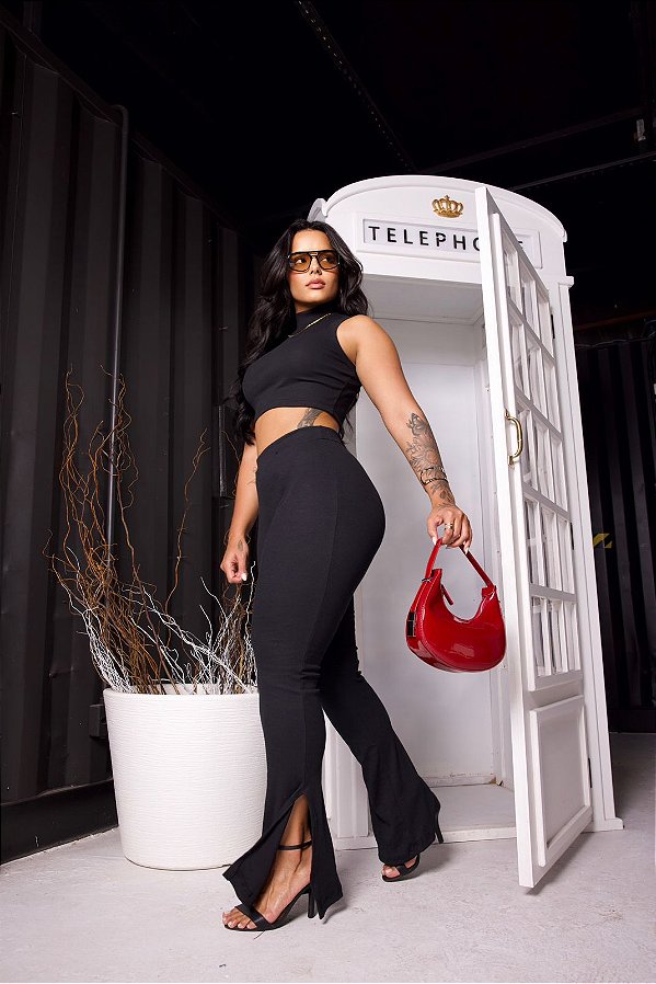 Calça Flare
