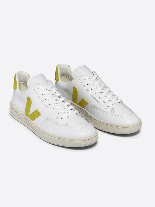 VEJA TENIS V-12 XD0203677