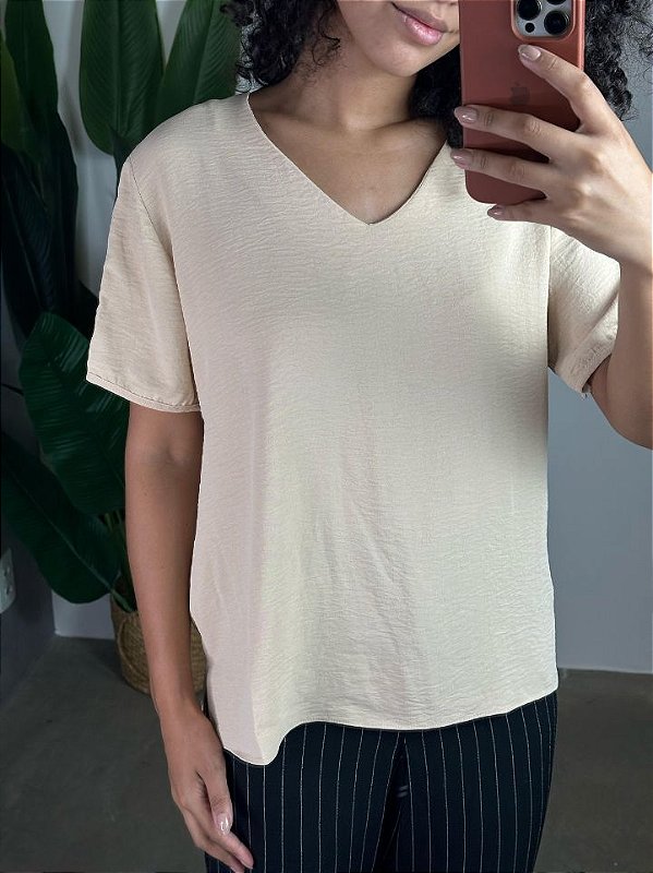 BLUSA DEC.V DETALHE MANGA M/C D538642