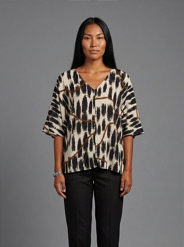 Vocco Plus Blusa Fem Tecido M/C  69434 Areia