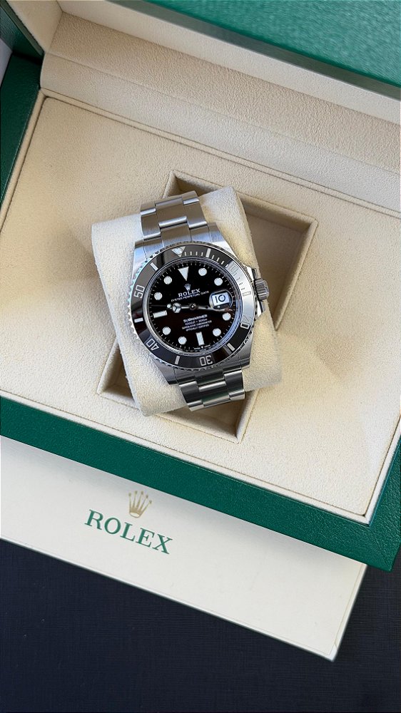 ROLEX SUBMARINER DATE