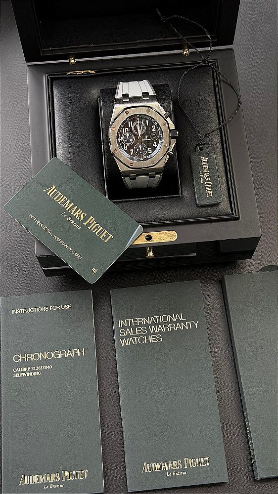AUDEMARS PIGUET ROYAL OAK OFFSHORE BATMAN