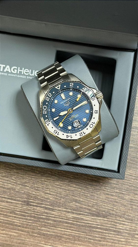 TAG HEUER AQUARACER "OREO"