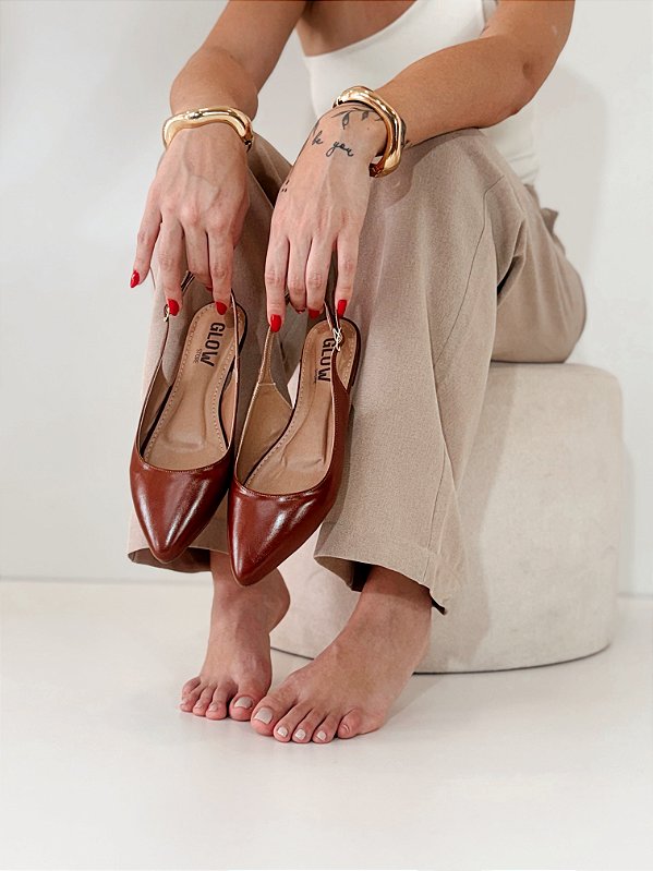 Sapatilha Feminina Débora – Caramelo Slingback Bico Fino