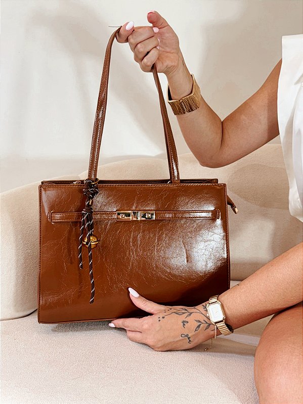 Bolsa Feminina Laura – Caramelo Estruturada