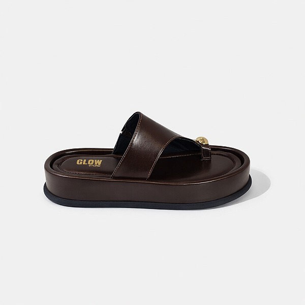 Sandália Flatform Daia – Café Madrid com Peça Dourada