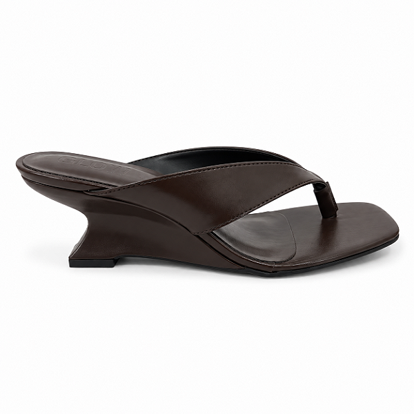 Tamanco Feminino Maya - Café com Salto Anabela 6 cm | Glow Store