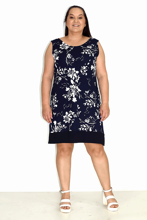 Vestido em Viscolycra Estampada com Barra e Decote V com Botões