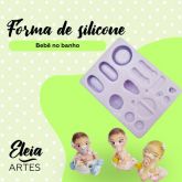 Bebê no banho