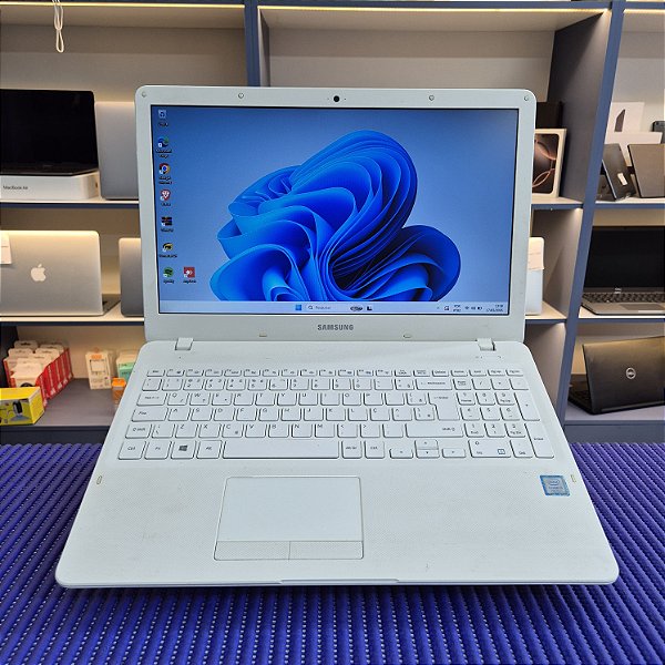 Notebook Samsung NP300E5