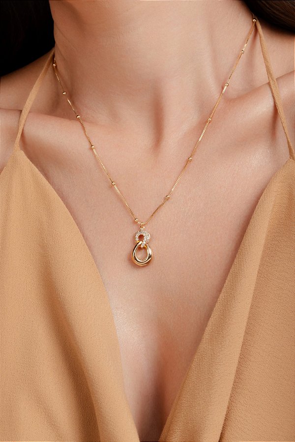 Colar Infinito Cravejado em Zircônia