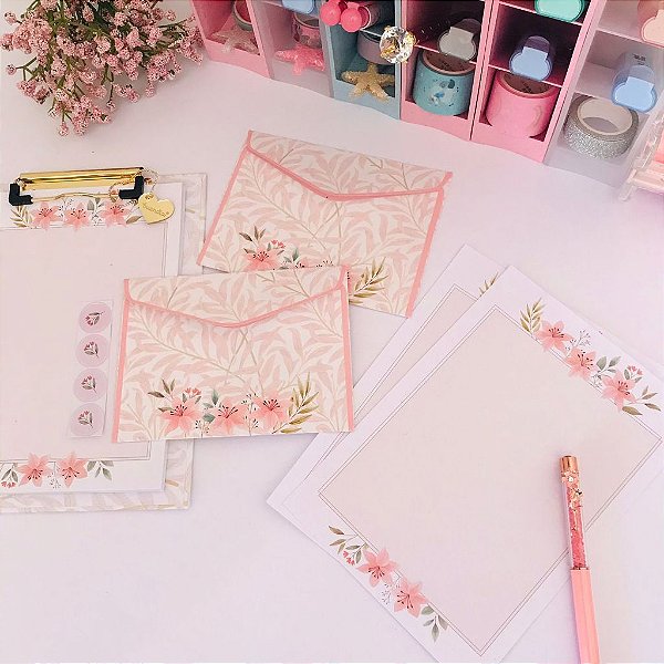 Kit Papel de Carta com Envelope e Folhas Decoradas La Palomita - Floral Elegante